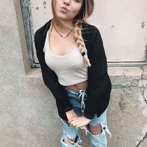 Meet your Posher, Olivia